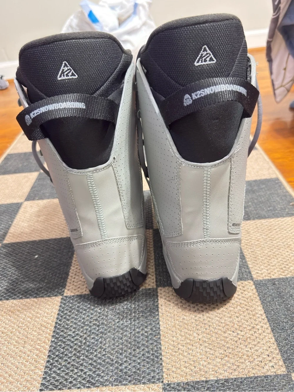 K2 Pulse Men's Snowboard Boot Size 7 - Black with Red Label